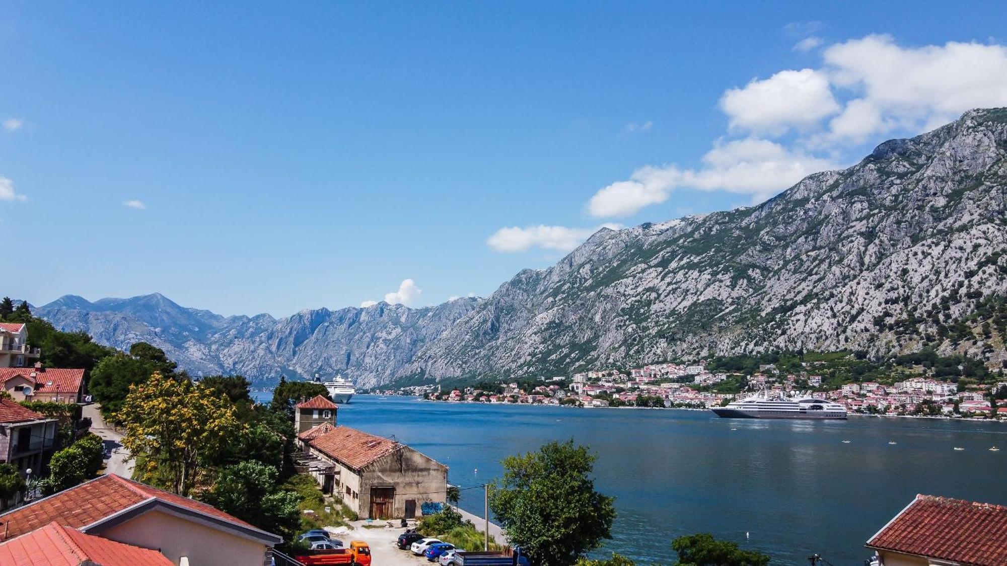 Chillout Apartment In Kotor Bay Exterior foto