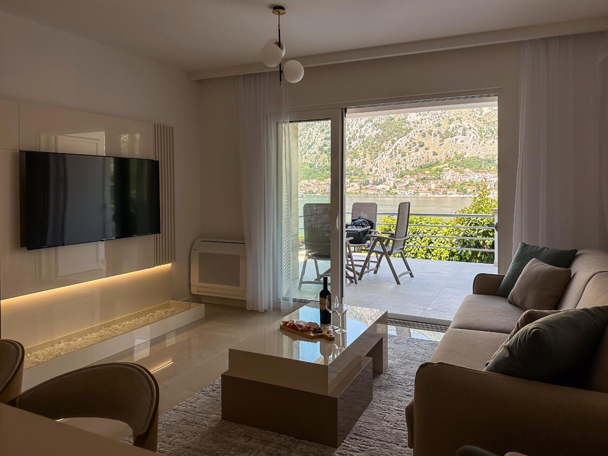 Chillout Apartment In Kotor Bay Exterior foto